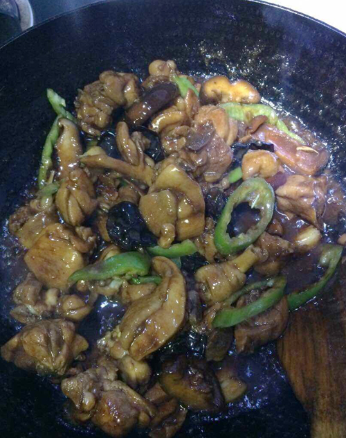 黄焖鸡做法