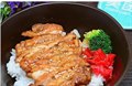 照烧鸡排板烧饭