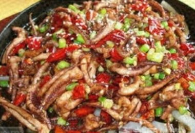 干锅鱿鱼