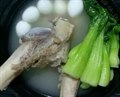 鹌鹑蛋筒骨饭+米饭+时蔬