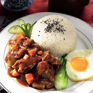 红烩牛腩盖饭