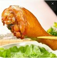 卤鸡腿+排骨罐汤+蔬菜+小菜+米饭