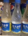 矿泉水