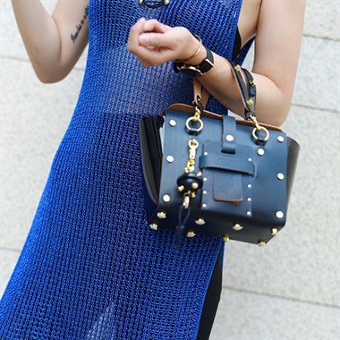 PLAY LOUNGEGOFEFE原创女装夏季限量渐变迷你变花匠包